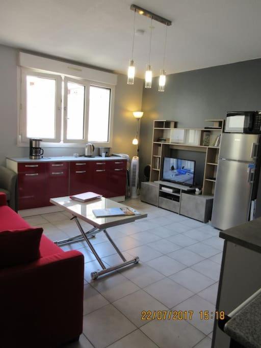 T2 Centre Ville, Wifi, Parking Beziers Exterior photo