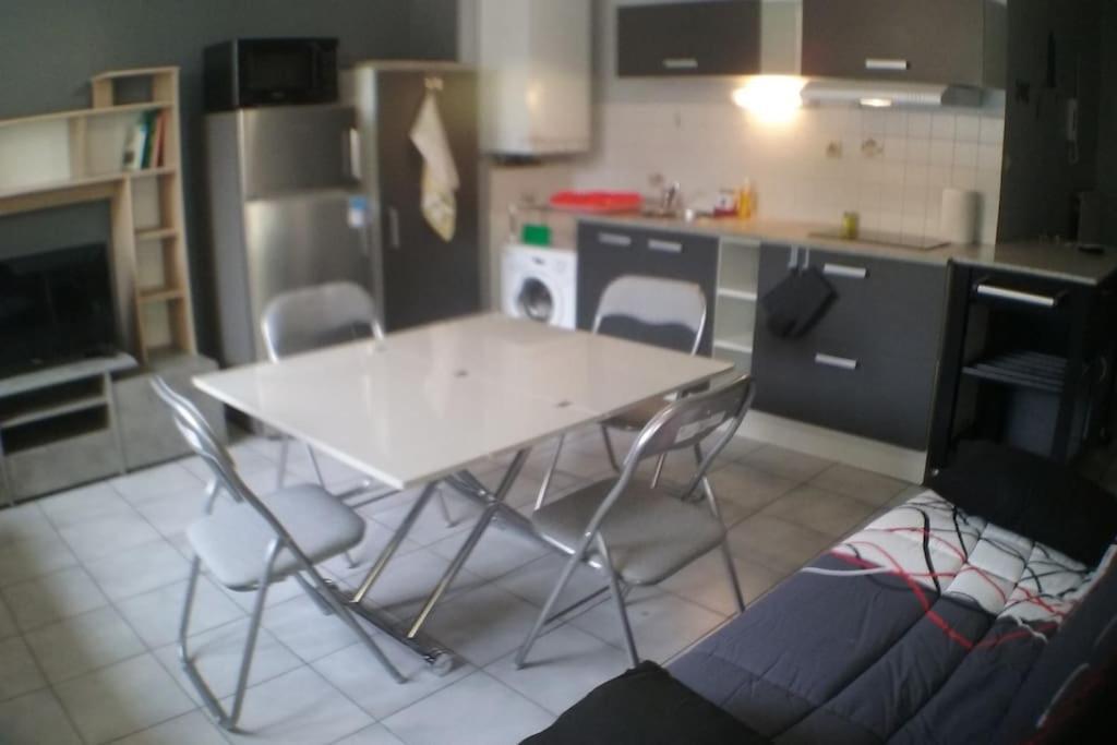 T2 Centre Ville, Wifi, Parking Beziers Exterior photo